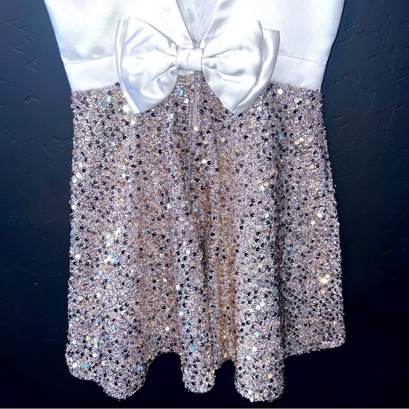 Rare Editions Size 4 Girls "IVORY MIKADO GOLD SEQUIN MESH" Short like New - Picture 3 of 9